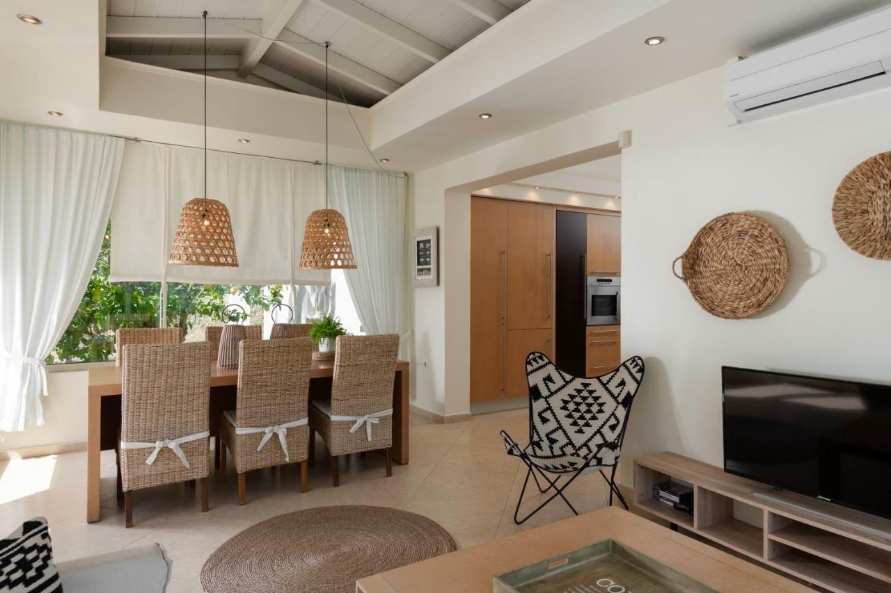 Levantes Luxury Home - Nature Inspired, Pool & Bbq, By Thinkvilla Prines  Luaran gambar